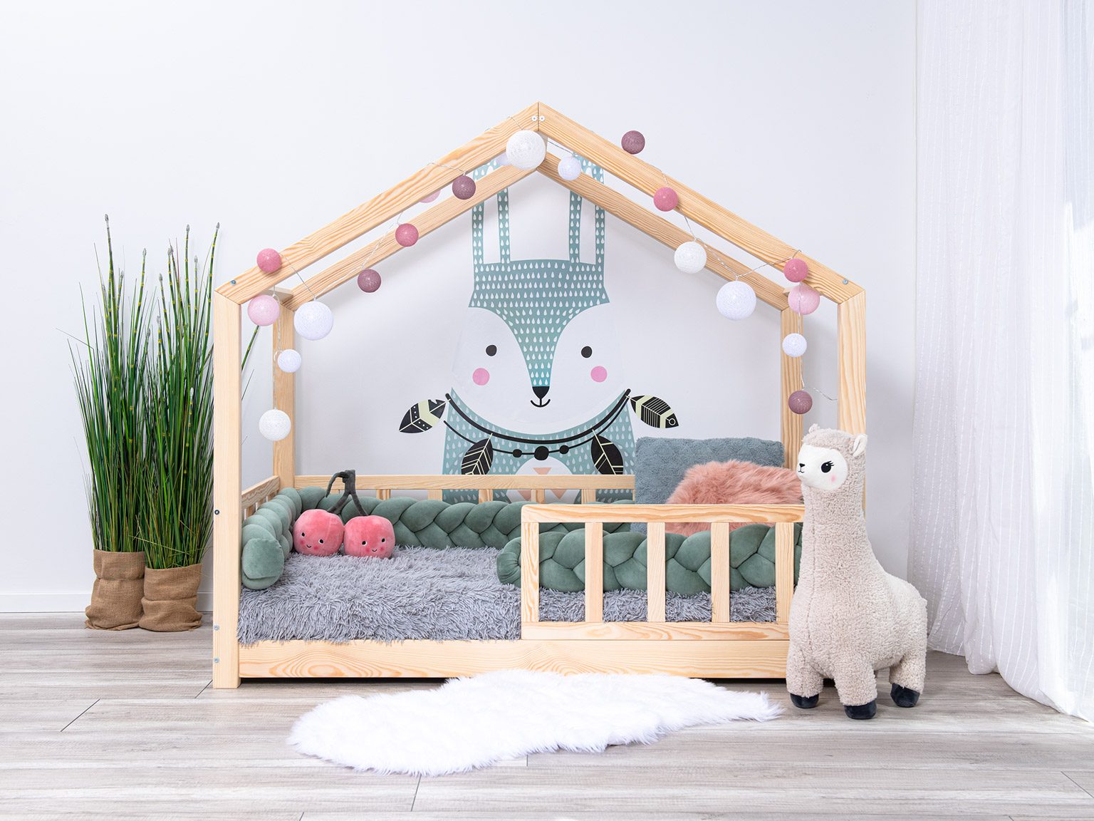 Kids House Bed Kuu with railing