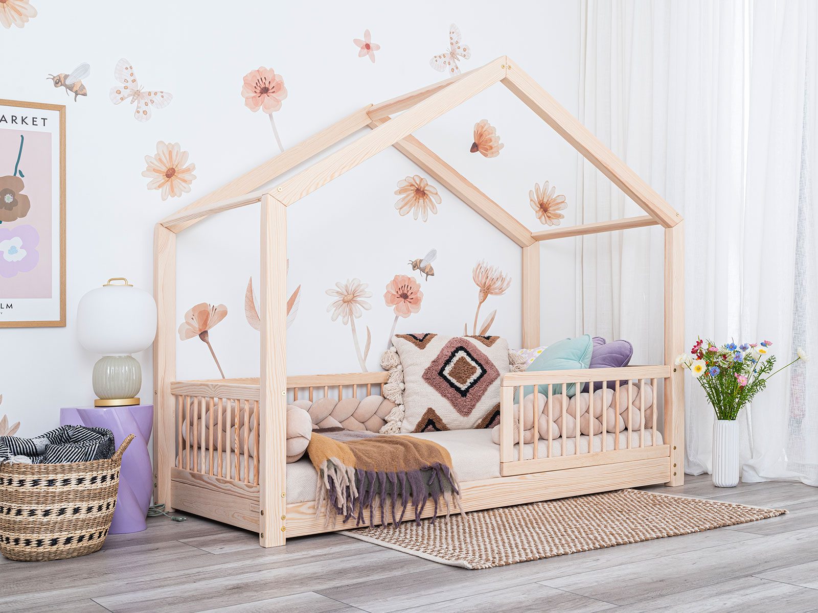 Kids House Bed Kuuwith round railing