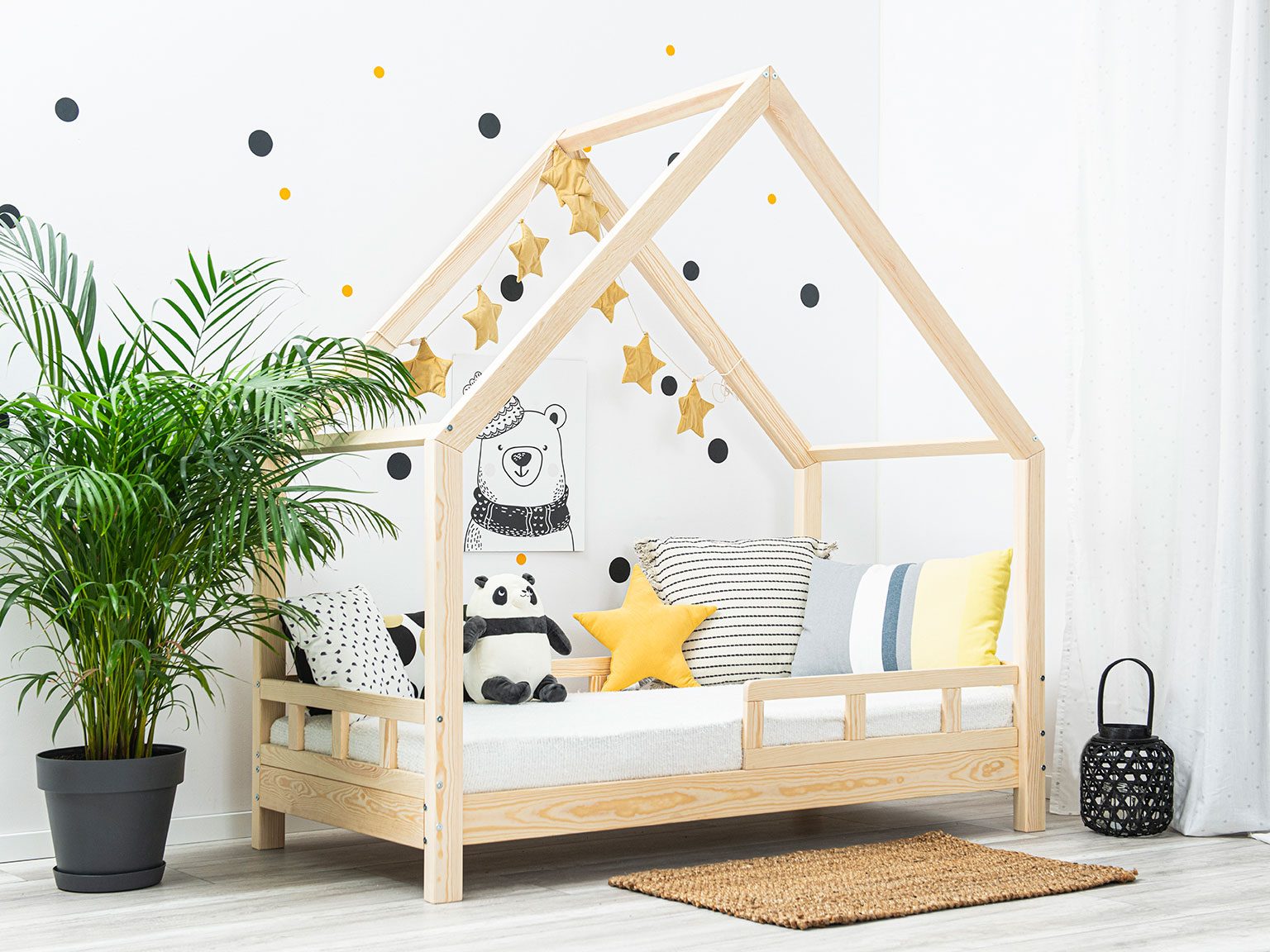 Kids House Bed Tanoshi