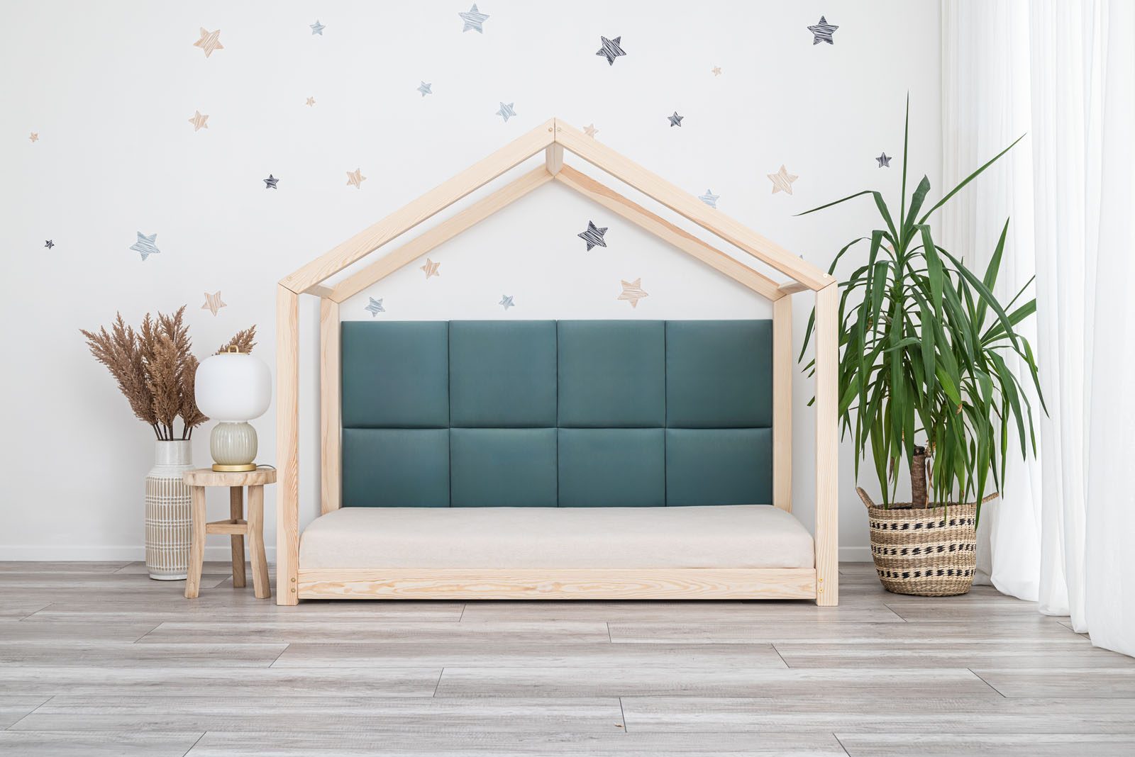 Upholstered wall panels - Choco cube. Color: 72 Teal, 85 Gray. In the picture: size 40x40 cm.