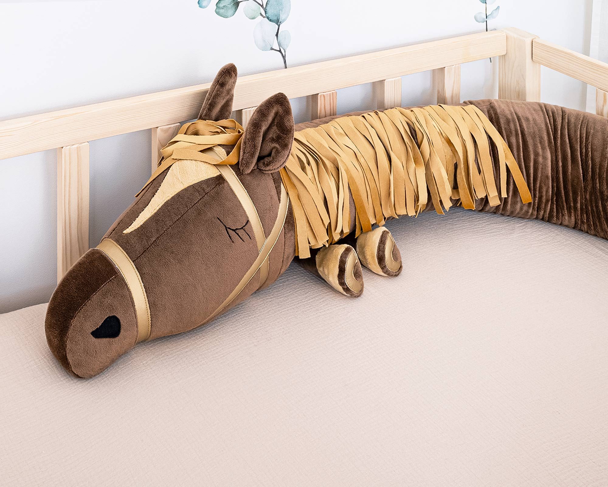 Bed Bumper - Brown Horse