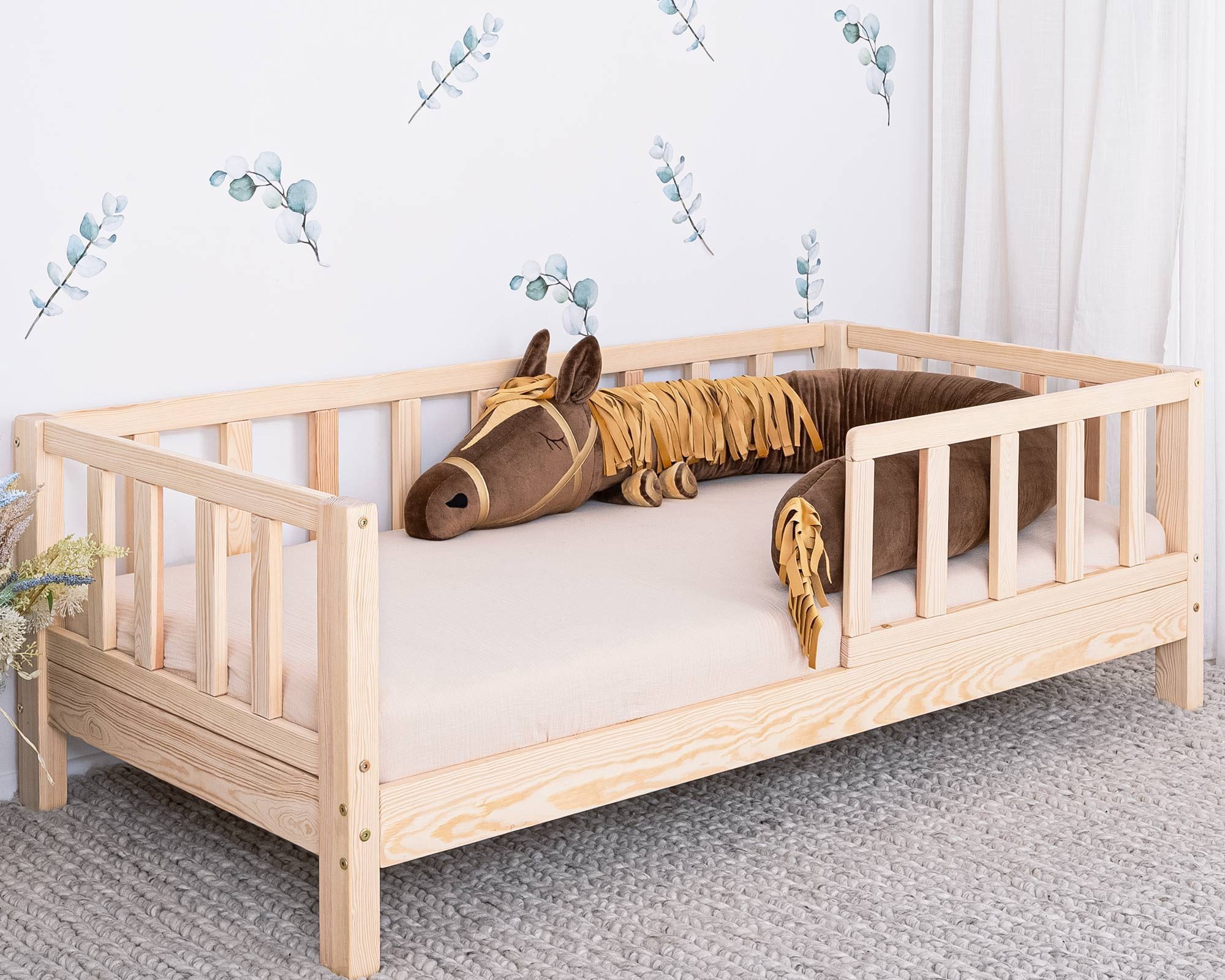 Bed Bumper - Brown Horse