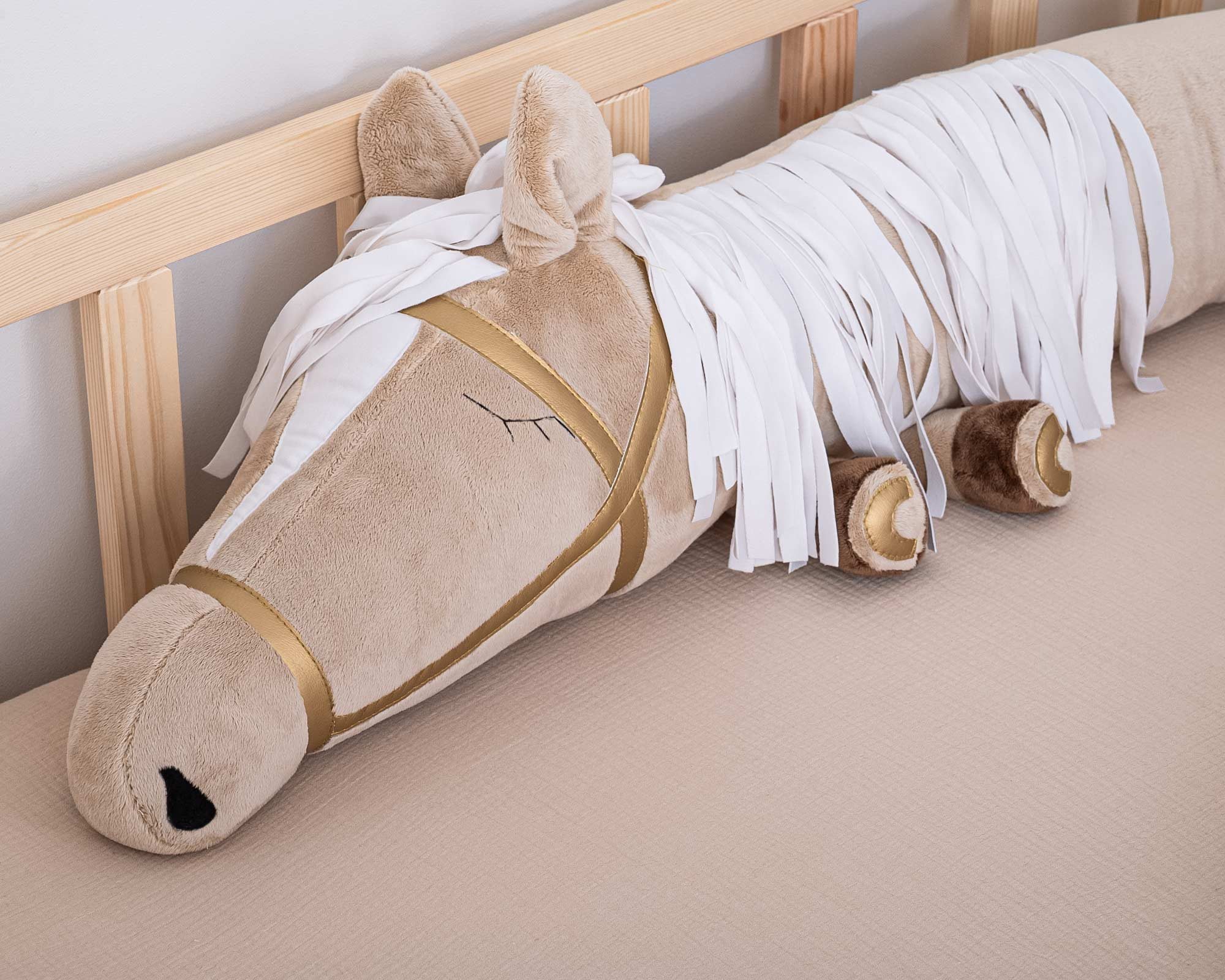 Bed Bumper - Beige Horse